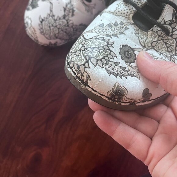 Alegria Essence Winter White Size 39 (US 9) - Picture 3 of 7